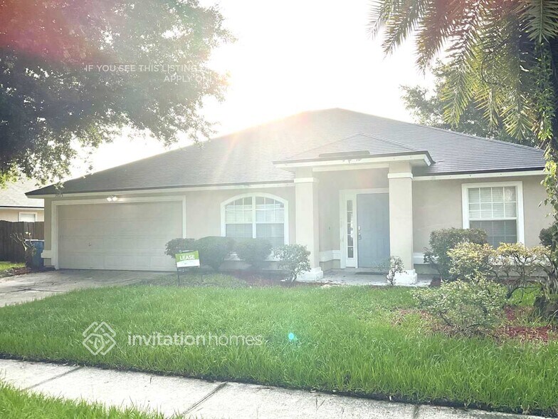 Primary Photo - 14079 Crestwick Dr W