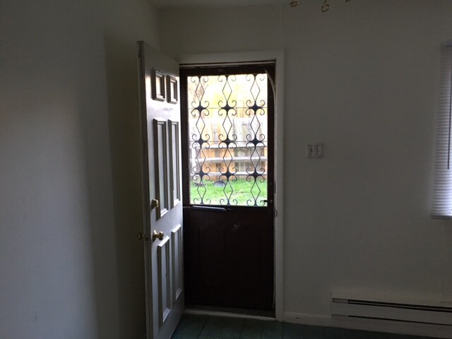 Building Photo - 2355 Susquehanna Rd