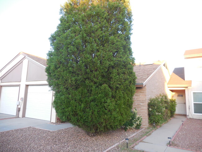 Building Photo - 3210 Isla Bahia Way
