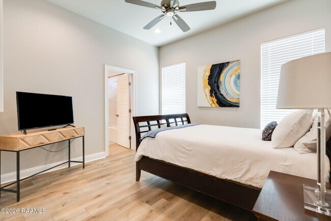 Building Photo - 114 Gadwall Dr