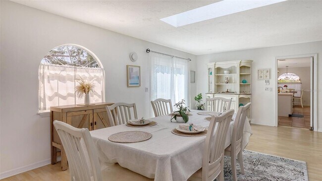 Building Photo - 3604 Casey Key Rd