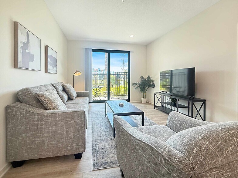 Building Photo - 5570 122nd Cir E