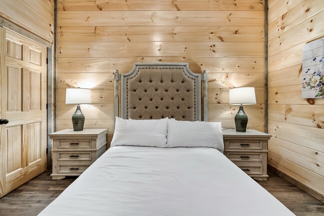 Building Photo - 2127 Eagle Feather Dr