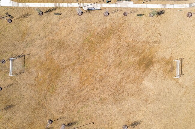 Building Photo - 8012 White Sulphur Rd