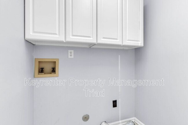 Building Photo - 1 Brandywine Cir