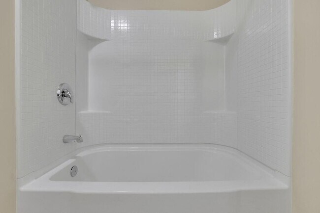 Building Photo - 8105 Majors Glen Ct
