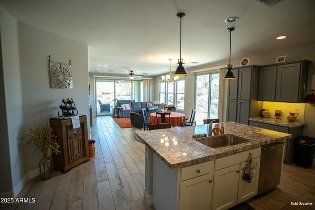 Building Photo - 3231 Huckleberry Wy