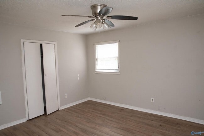 Building Photo - 3225 Clopton St SW