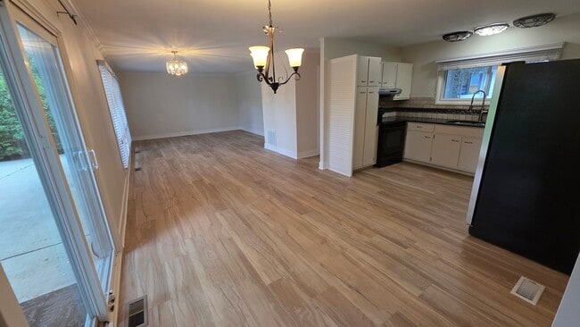 Building Photo - 720 Alcoa Ln