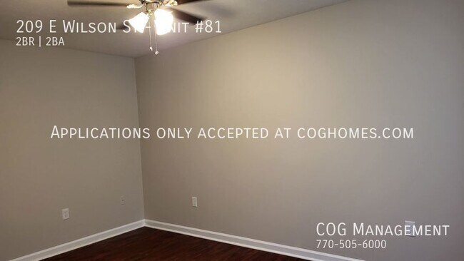 Building Photo - 209 E Wilson St