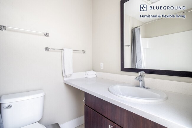 Building Photo - 839 Morrison Park Dr
