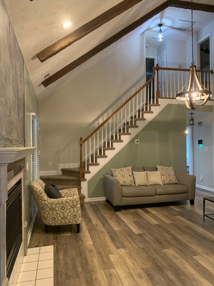 Building Photo - 7788 Pintail Dr