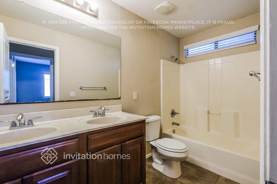 Building Photo - 9356 W Cordes Rd