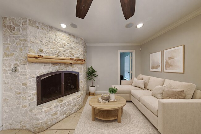 Building Photo - Spacious 4BR Home in Denton | Fireplace, Fenced Yard, Covered Patio + Near UNT