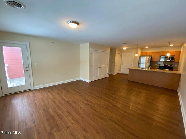 Building Photo - 60 Weibel Ave