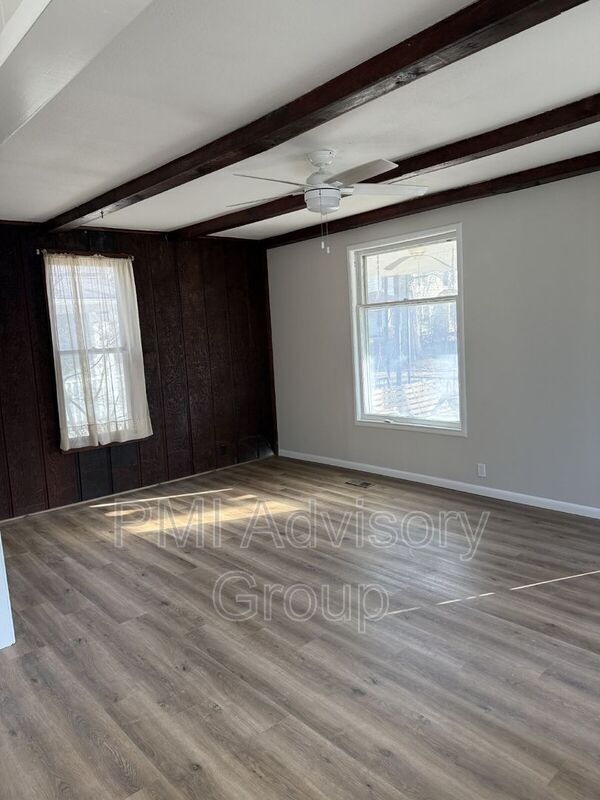Building Photo - 1275 SW Mulvane St