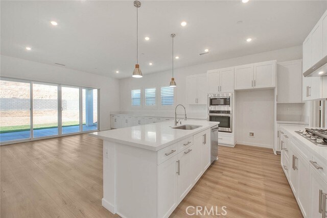 Building Photo - 15842 Butterfly Dr