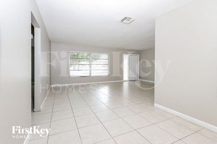 Building Photo - 7401 NW 58th St