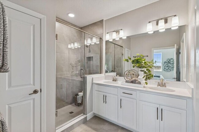 Building Photo - 17329 Beachgrass Aly