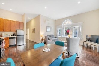 Building Photo - 1836 Delancey St