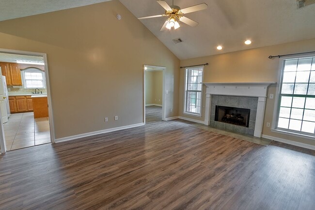 Building Photo - Prattville Rental available now!