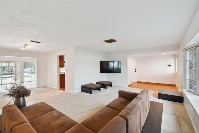 Building Photo - 4328 40th St S