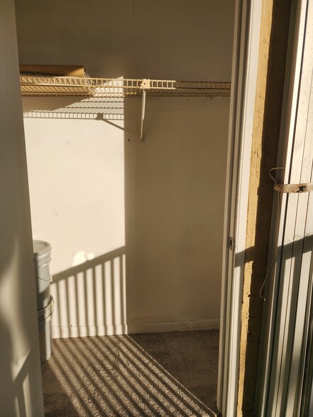 Building Photo - 3341 NW 47th Ter