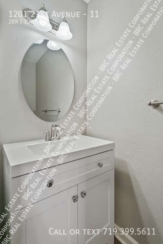 Building Photo - 1201 21st Ave