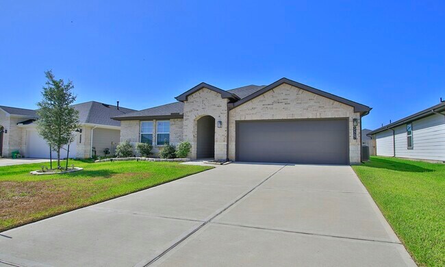 Building Photo - 31707 Melkridge Rd