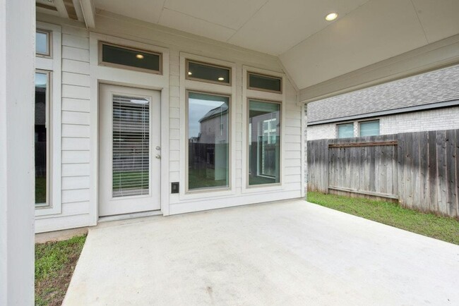 Building Photo - 16705 Christina Garza Dr