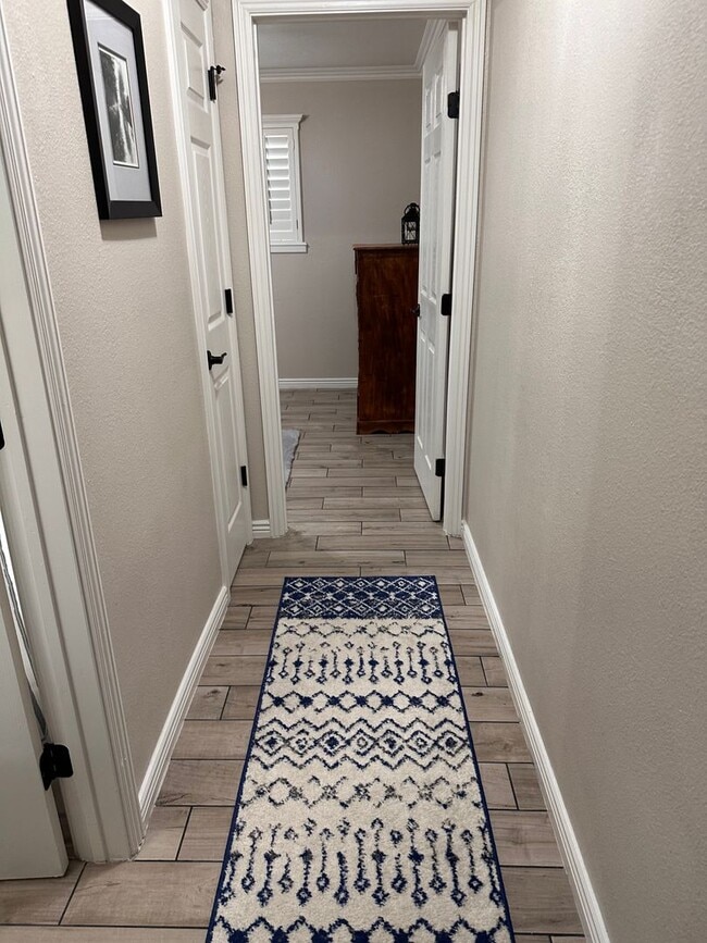 Building Photo - Beautiful fully furnished home with many leasing options available! Contact our office for pricin...