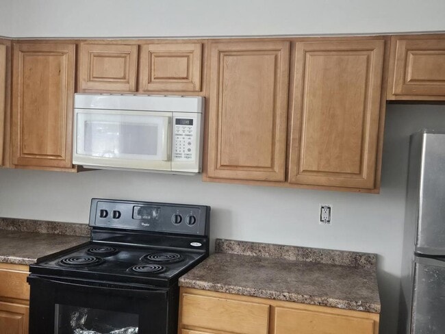 Building Photo - 1719 Julie Ct