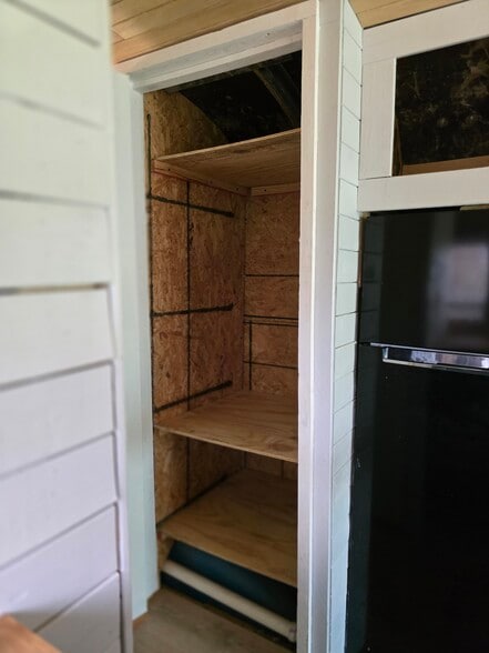 Pantry / Storage - 2450 44th St S