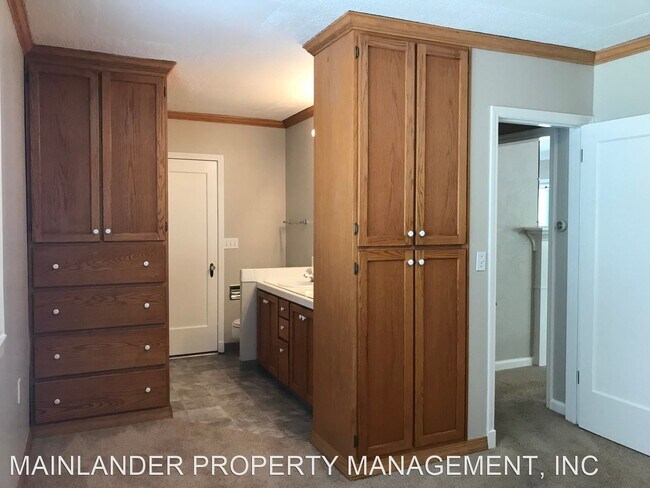 Building Photo - 2 br, 2 bath House - 783 EIGHTH ST