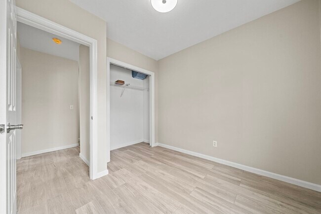 Building Photo - 1 Salem St