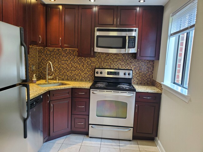Building Photo - 1097 Paper Mill Ct