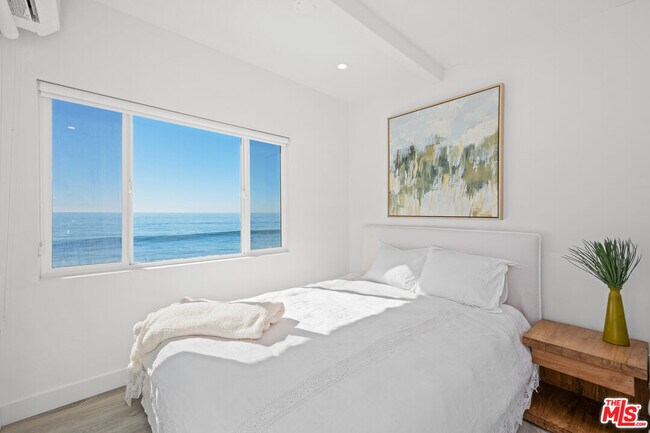 Building Photo - 25154 Malibu Rd