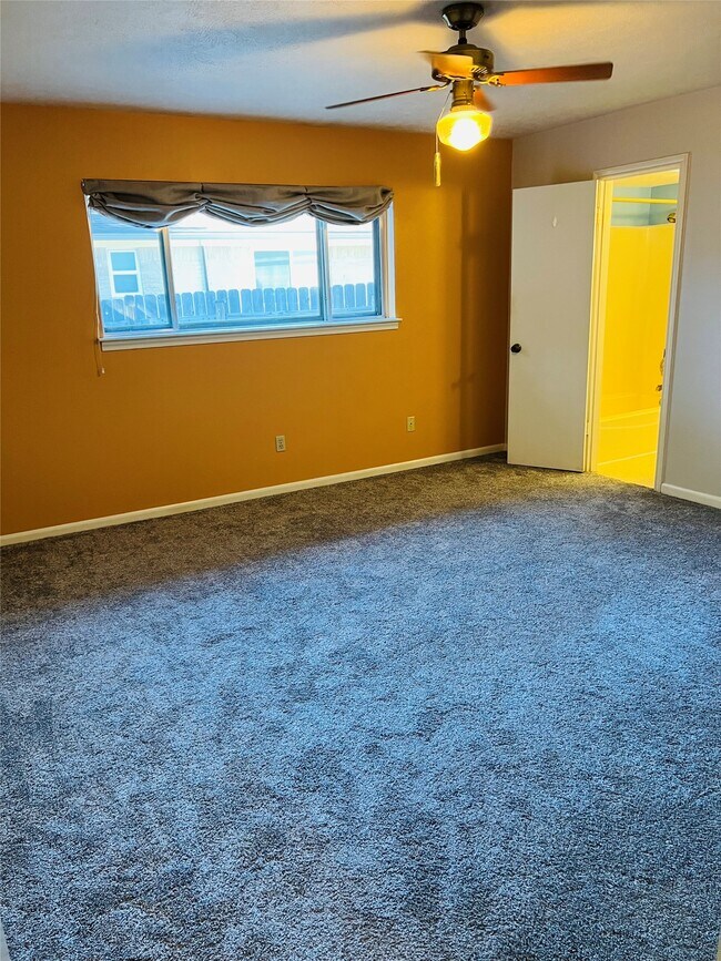 Building Photo - 1846 Michele Dr