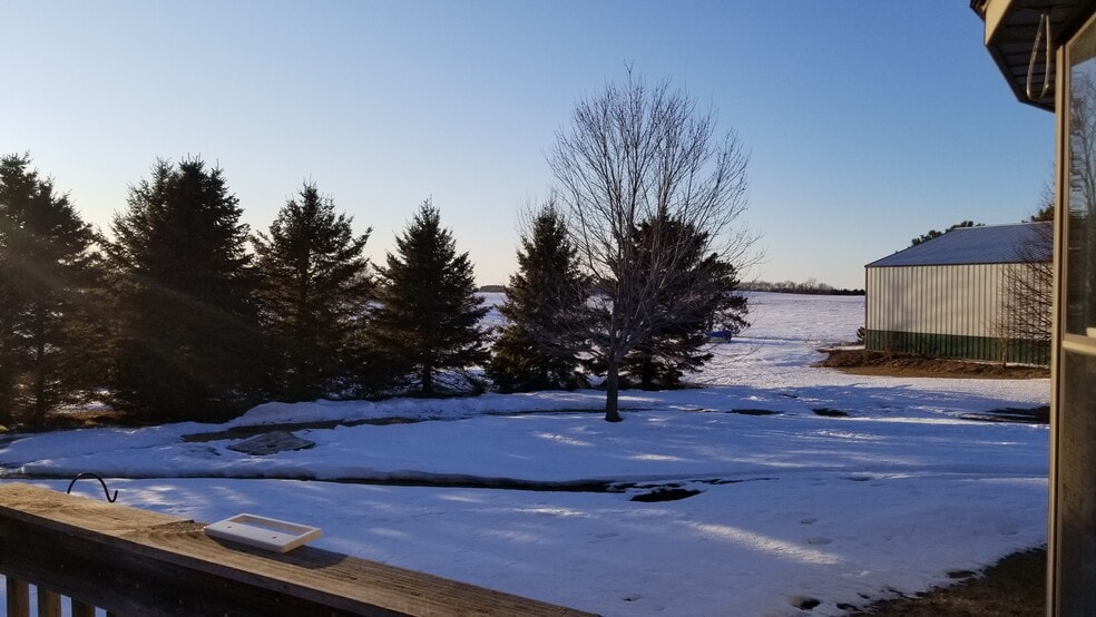 Building Photo - 1348 140th St