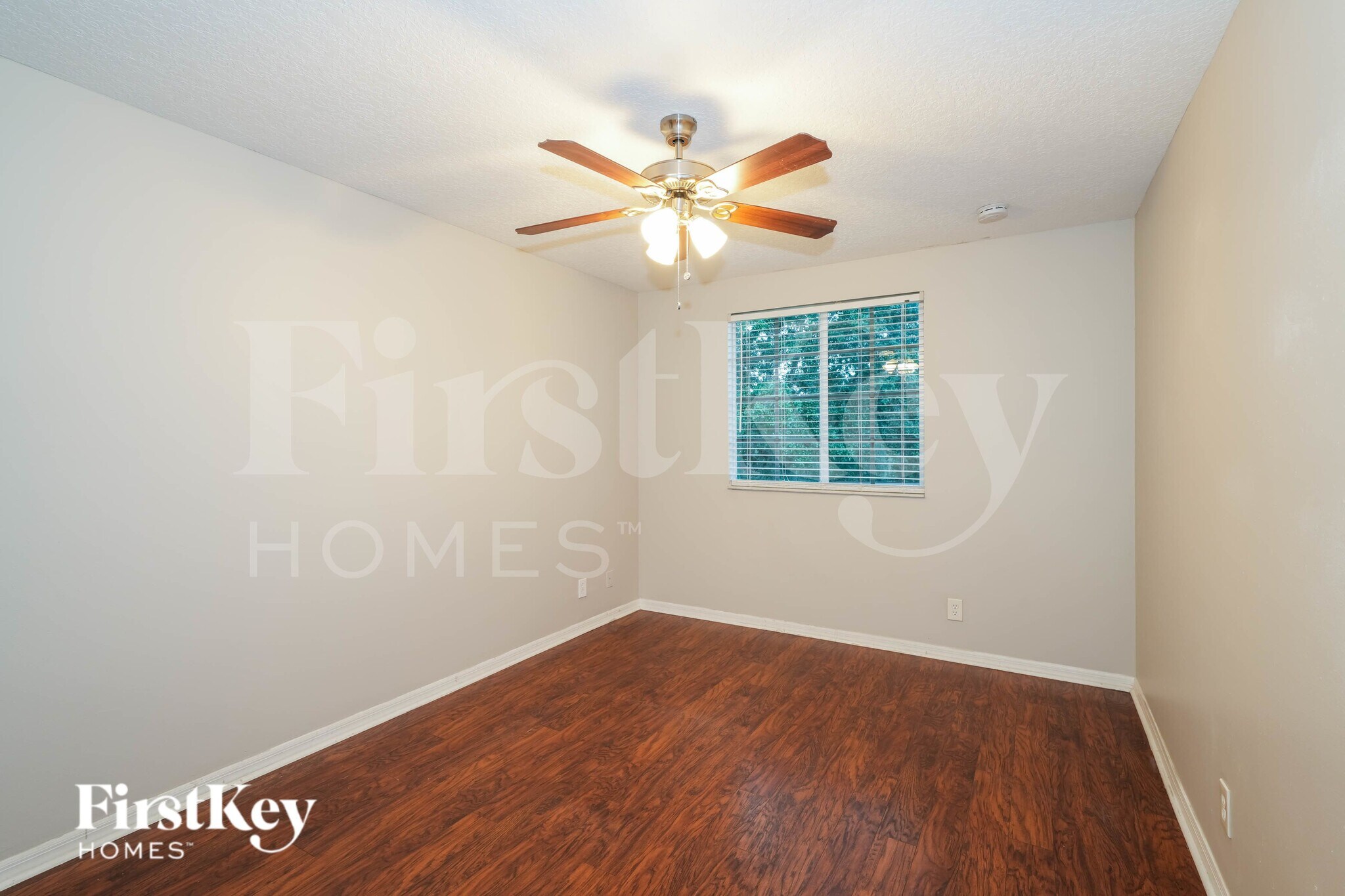 Building Photo - 20618 Whitebud Ct