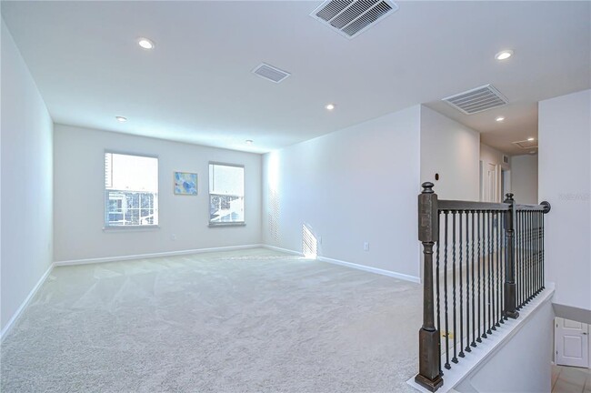 Building Photo - 10422 Gliding Eagle Wy