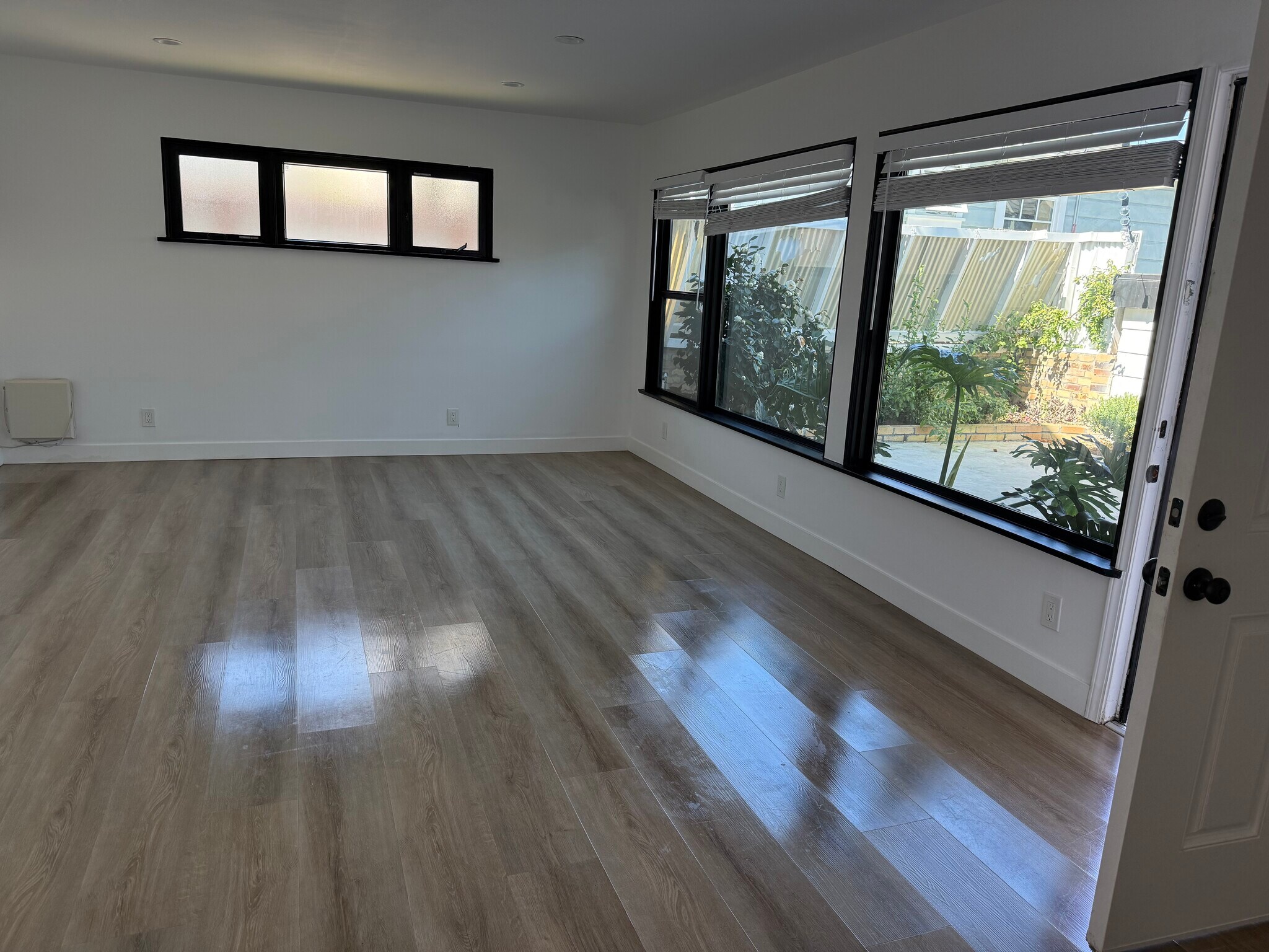 Living room - 946 15th Pl