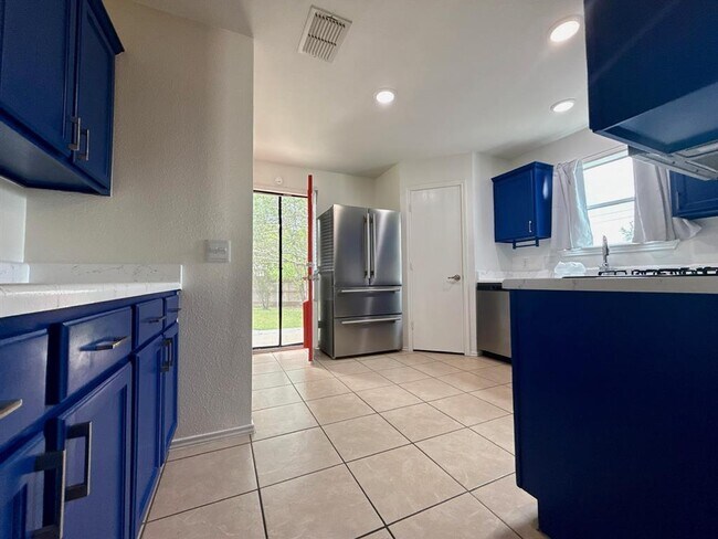 Building Photo - 15120 Arizona Oak Ln