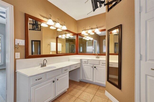 Building Photo - 79 W Frontera Cir