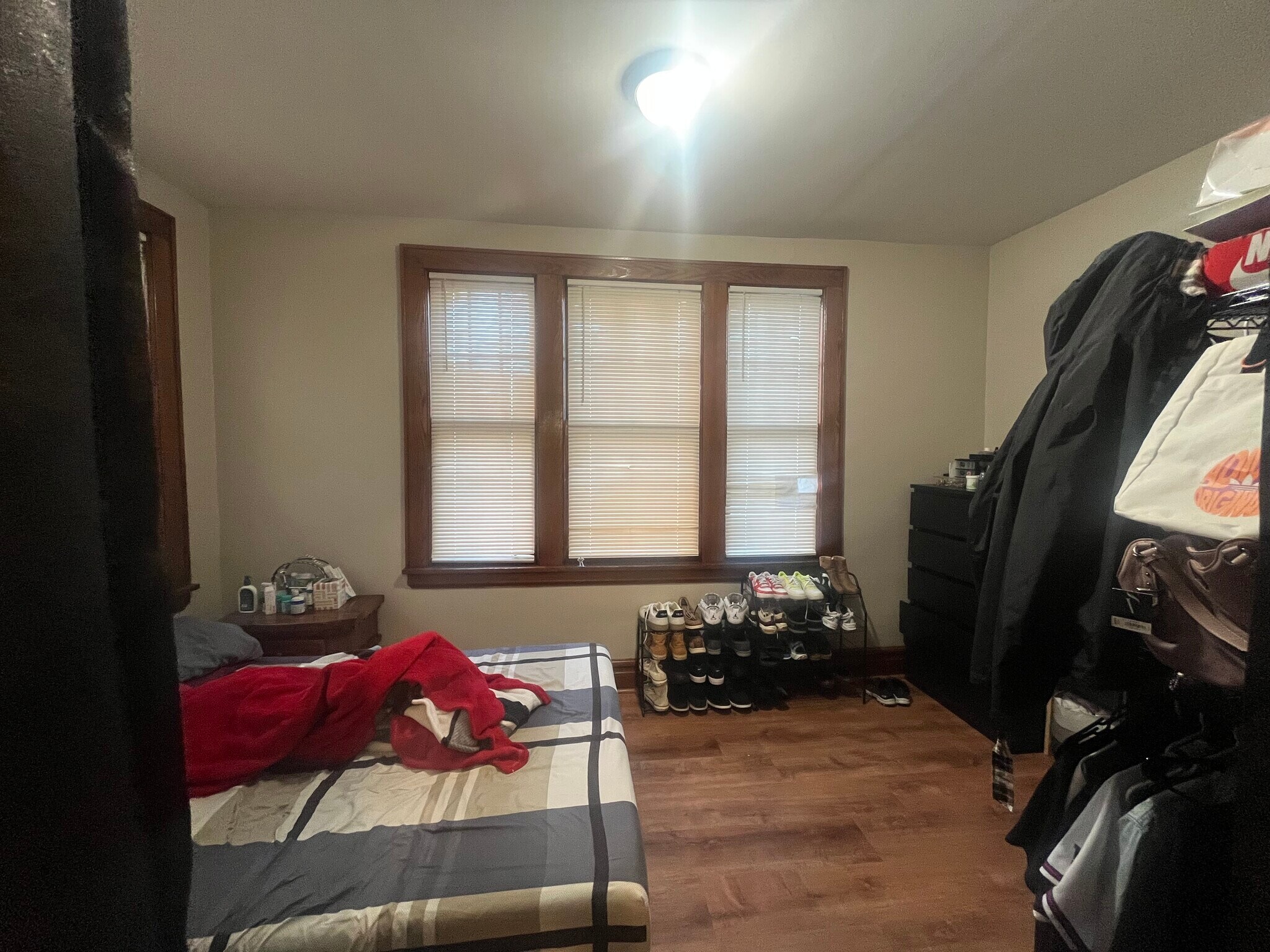 Building Photo - 392 N 12th St