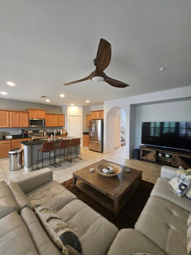 Building Photo - 29718 N 121st Dr