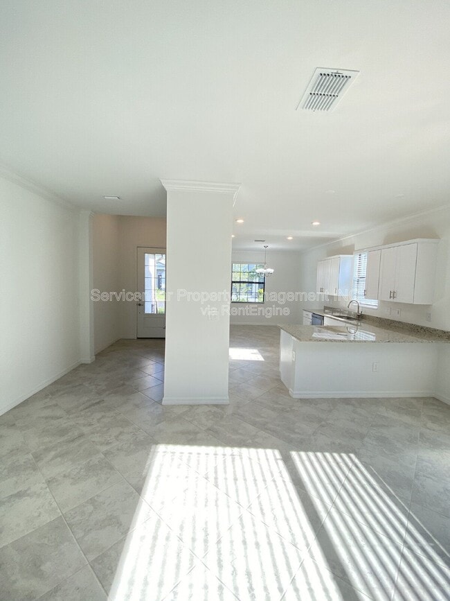 Building Photo - 11100 Balfour St