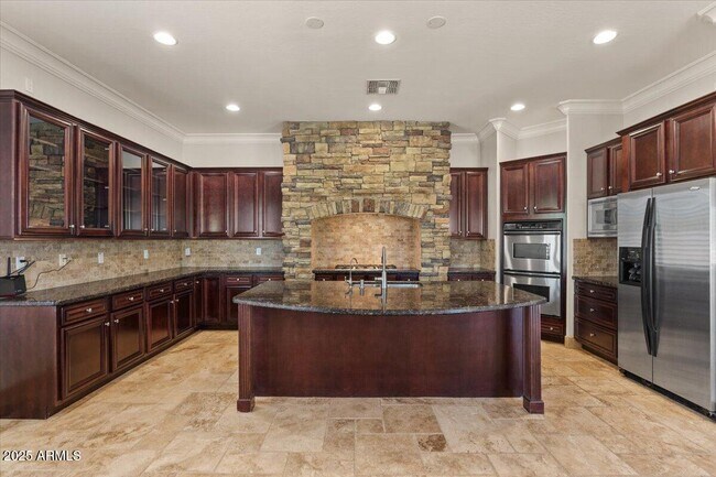 Building Photo - 3410 E Vallejo Ct