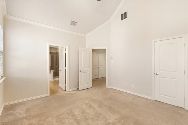 Building Photo - 201 Brick Row