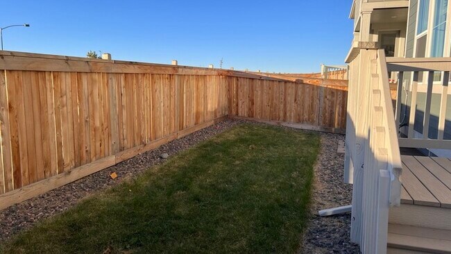 Building Photo - Charming 3 beds 2 baths in Commerce City!